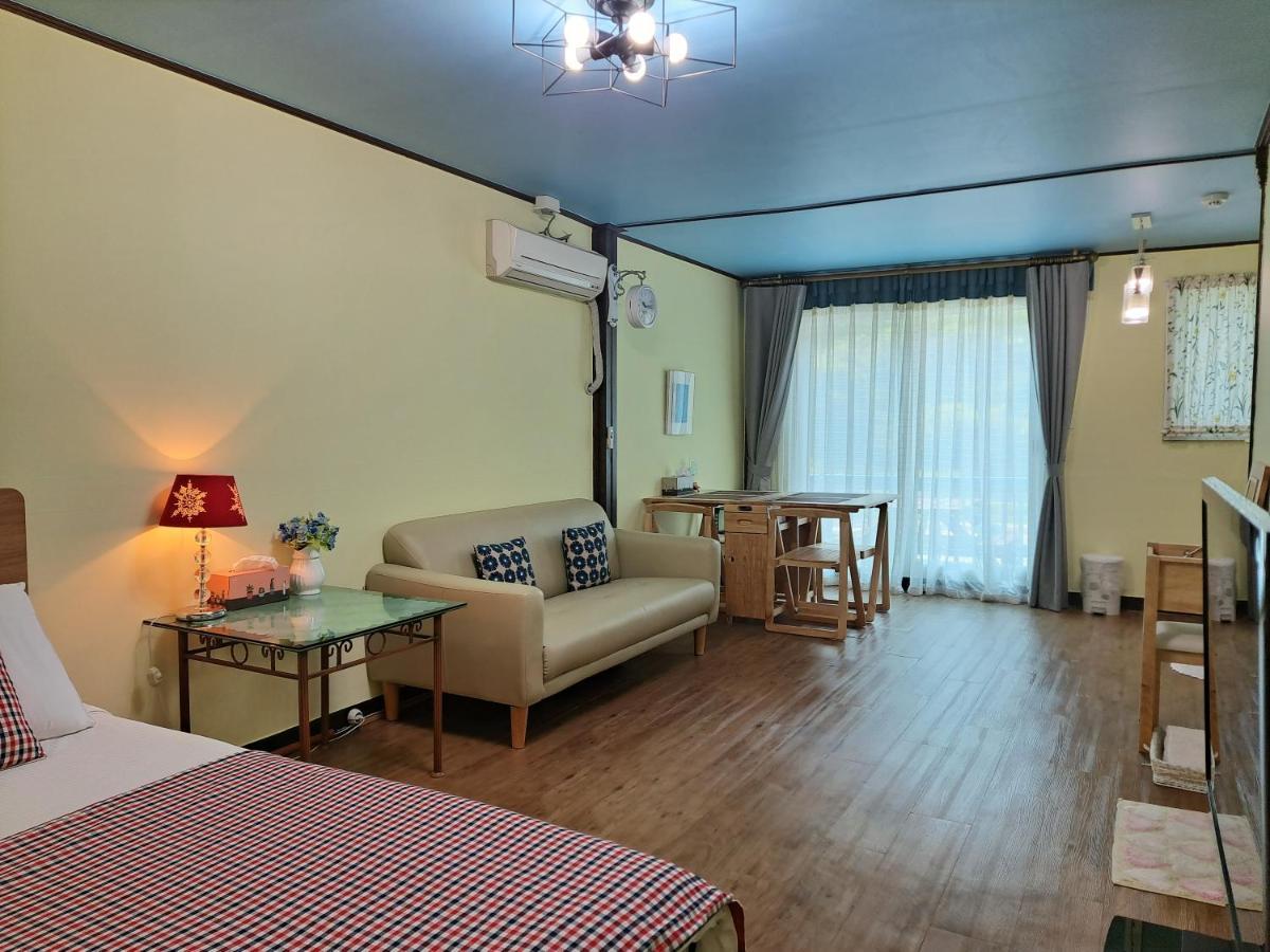 Charm Pension Gapyeong Exterior foto