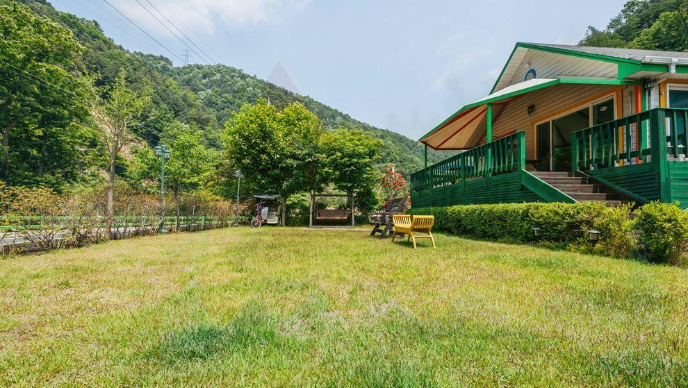 Charm Pension Gapyeong Exterior foto